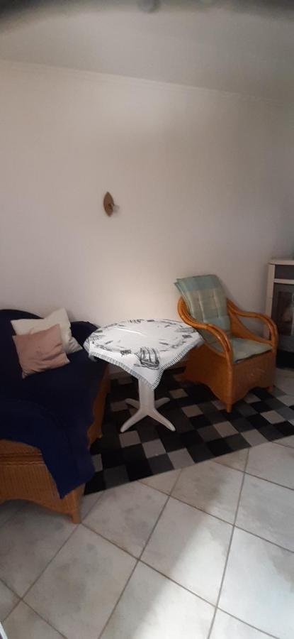 Bungalow Idylle Am See 诺伊鲁平 外观 照片