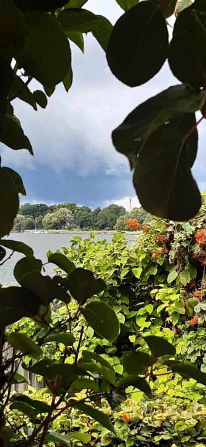 Bungalow Idylle Am See 诺伊鲁平 外观 照片